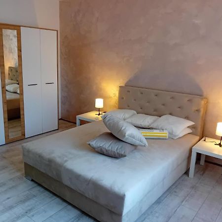 Apartman Centar Sd สเมเดเรโว ภายนอก รูปภาพ